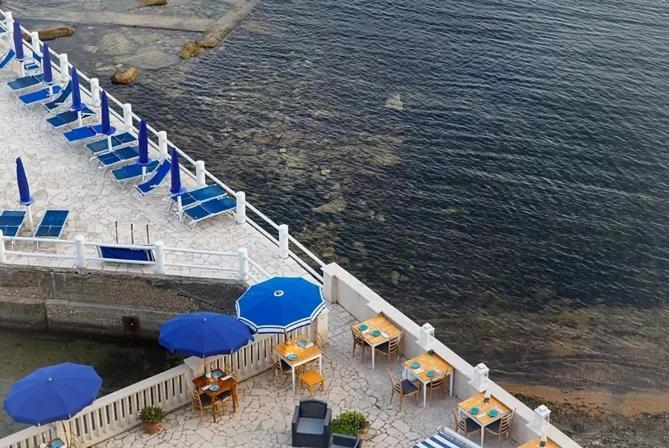 Hotel Le Najadi Santa Marinella Eksteriør billede